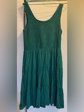 Amazon Sleeveless Smocked dark green dress size small